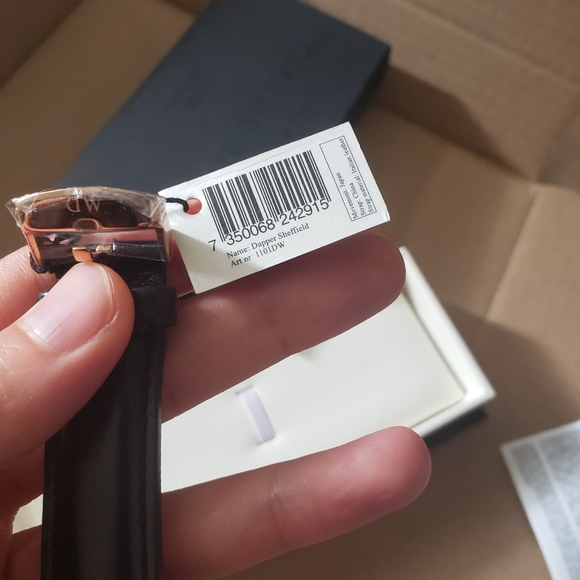 DANIEL WELLINGTON Dapper Sheffield Men's Watch - Picture 3 of 6